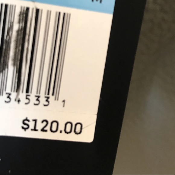 NWT Nike Women’s Sportswear Tech Pack Crew $120 - Picture 8 of 8